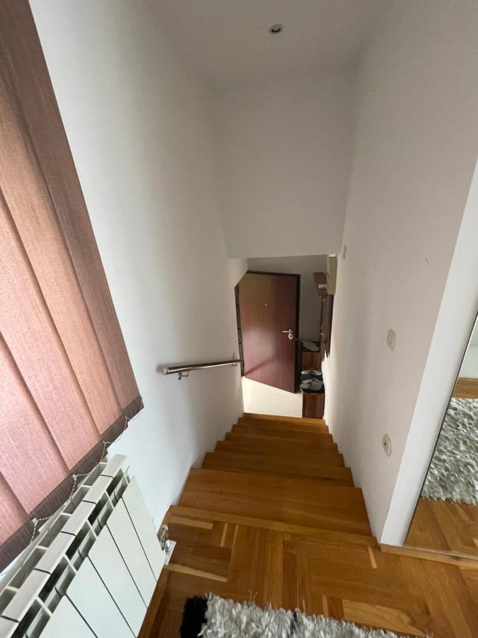Casa Gialla Free Parking Sarajevo Exterior photo